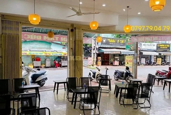 CHUYỂN NHƯỢNG QUÁN CAFE HỆ THỐNG PARMANO SETUP MỚI 100% – MẶT TIỀN VĂN CAO, TÂN PHÚ