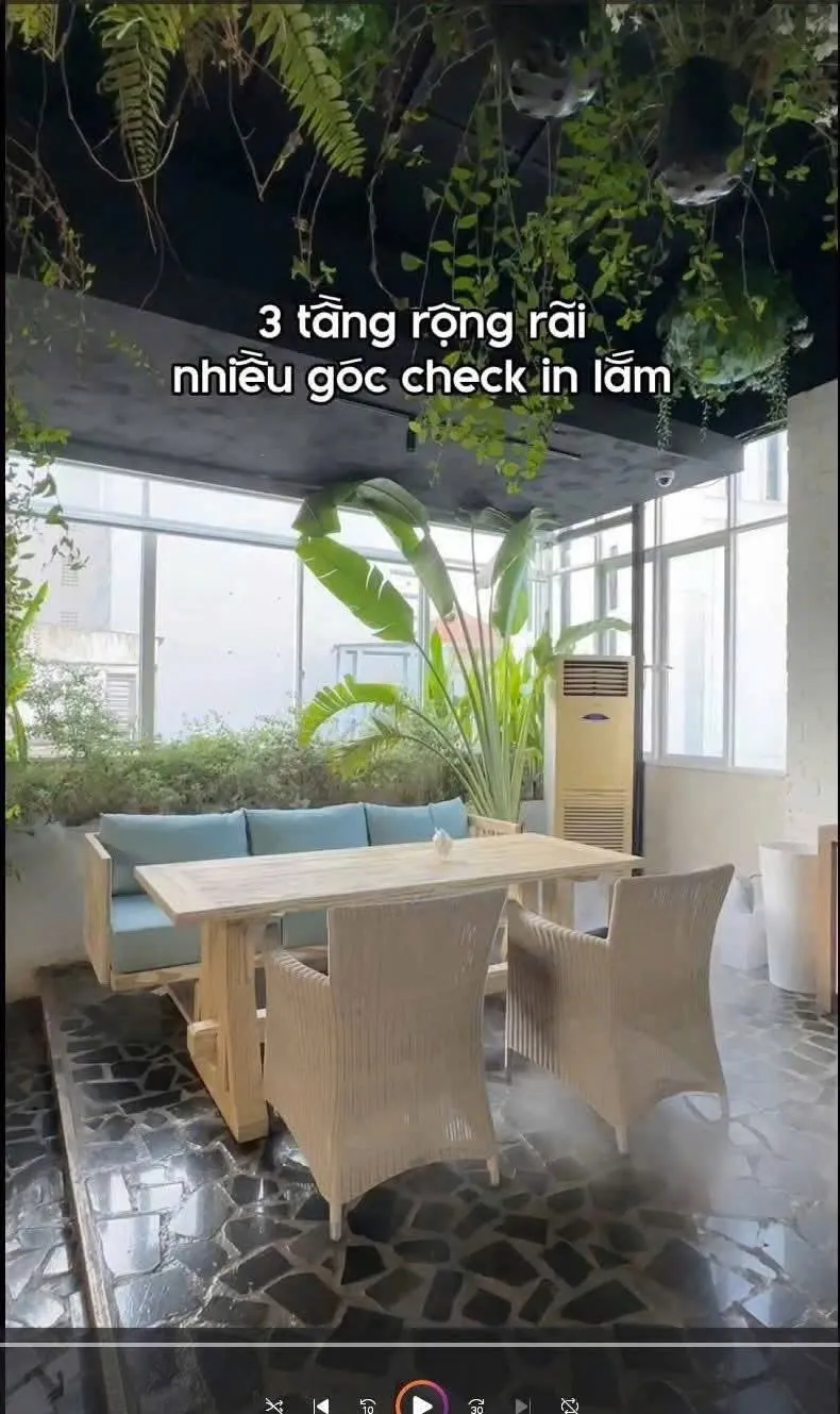 SANG GẤP CAFE BISTRO & BAKERY QUẬN PHÚ NHUẬN - Ảnh 2