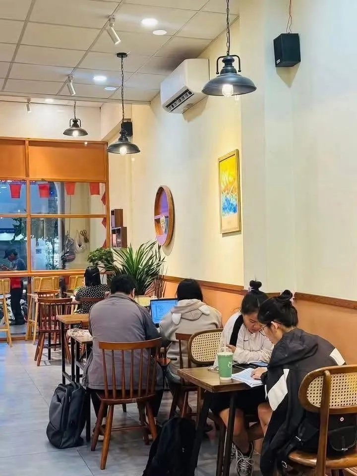 SANG GẤP QUÁN CAFE THƯƠNG HIỆU MẶT TIỀN RỘNG >12M LÊ TRỌNG TẤN, BÌNH TÂN - Ảnh 4