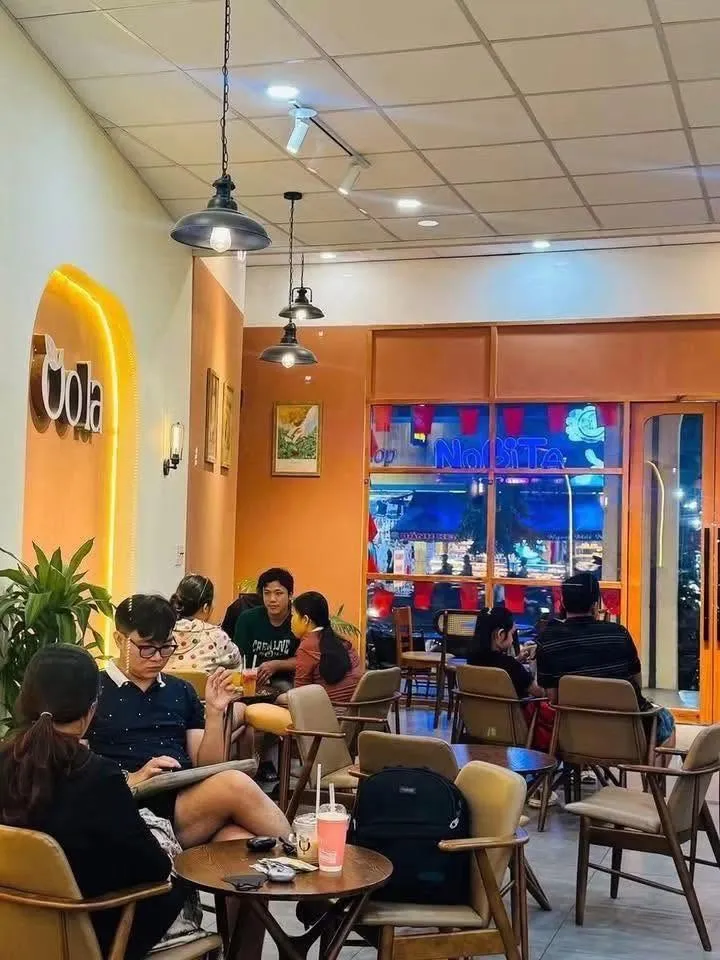 SANG GẤP QUÁN CAFE THƯƠNG HIỆU MẶT TIỀN RỘNG >12M LÊ TRỌNG TẤN, BÌNH TÂN - Ảnh 5