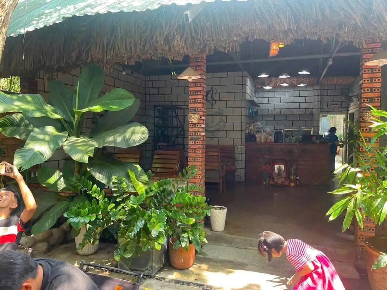 SANG GẤP QUÁN CAFE TRUNG TÂM THỦ DẦU MỘT, BÌNH DƯƠNG – DIỆN TÍCH 300M², GIÁ THUÊ CHỈ 10TR - Ảnh 2