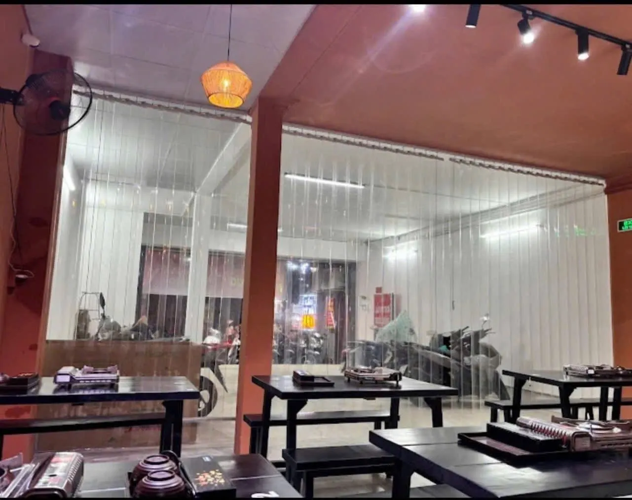 SANG GẤP QUÁN LẨU ĐANG ĐÔNG KHÁCH – MẶT TIỀN HOÀNG DIỆU 2, TP. THỦ ĐỨC (DIỆN TÍCH KHỦNG 7M X 35M)