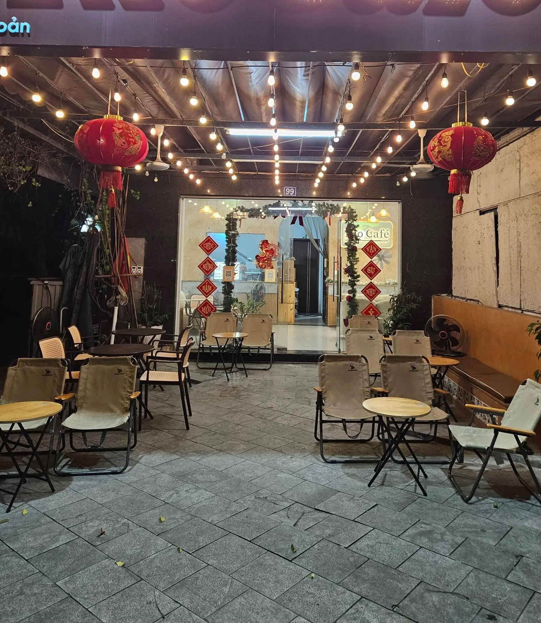 SANG LỖ 100TR QUÁN CAFE LÔ GÓC TRUNG YÊN, CẦU GIẤY – VỈA HÈ NGOÀI TRỜI 70M² KHỦNG, KHU VĂN PHÒNG