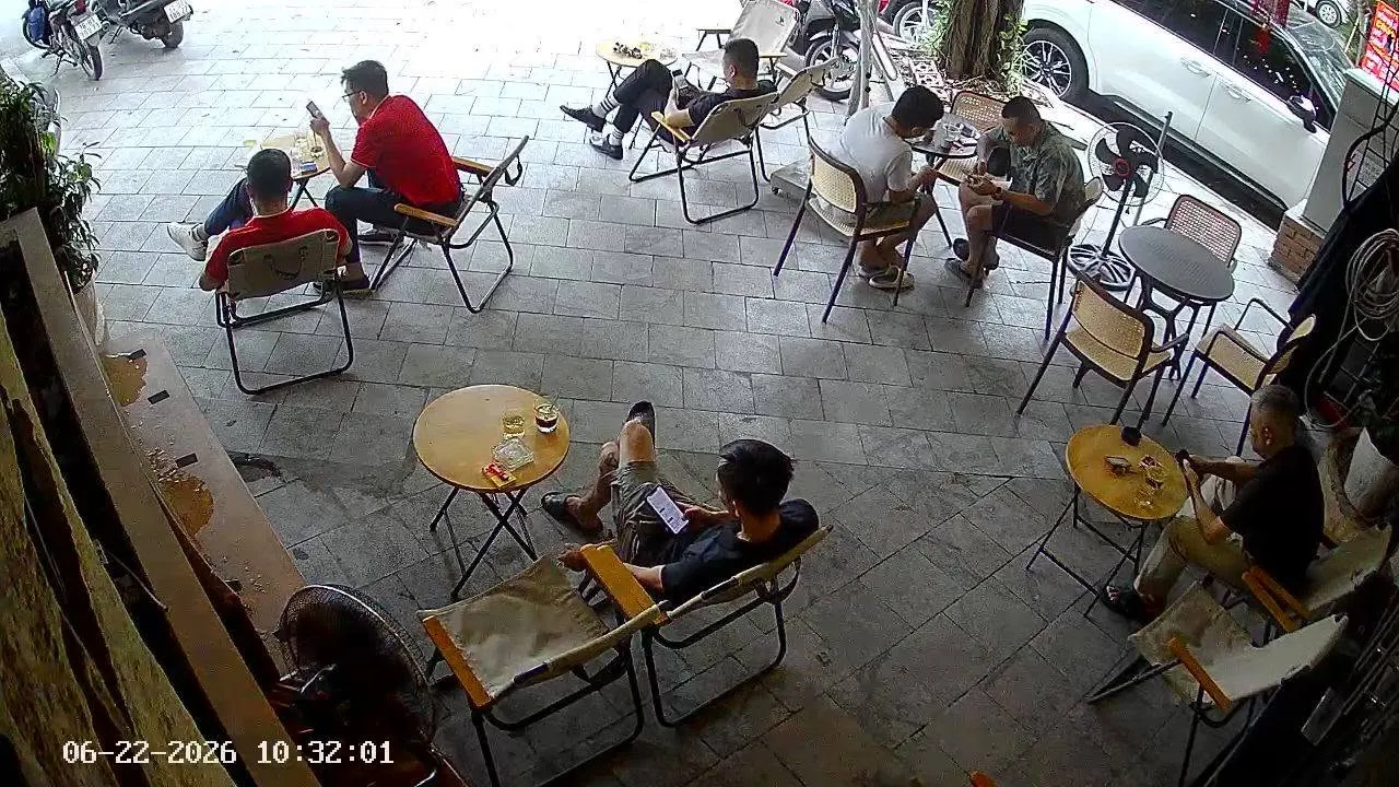 SANG LỖ 100TR QUÁN CAFE LÔ GÓC TRUNG YÊN, CẦU GIẤY – VỈA HÈ NGOÀI TRỜI 70M² KHỦNG, KHU VĂN PHÒNG - Ảnh 5