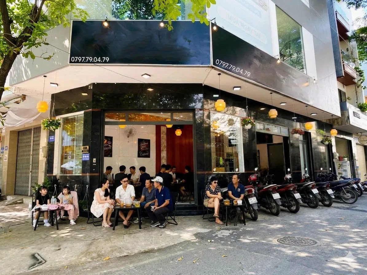 SANG NHANH 140TR (GỒM CỌC) QUÁN CAFE LÔ GÓC 2 MẶT TIỀN TÂY THẠNH, TÂN PHÚ – CÓ PHÒNG Ở LẠI