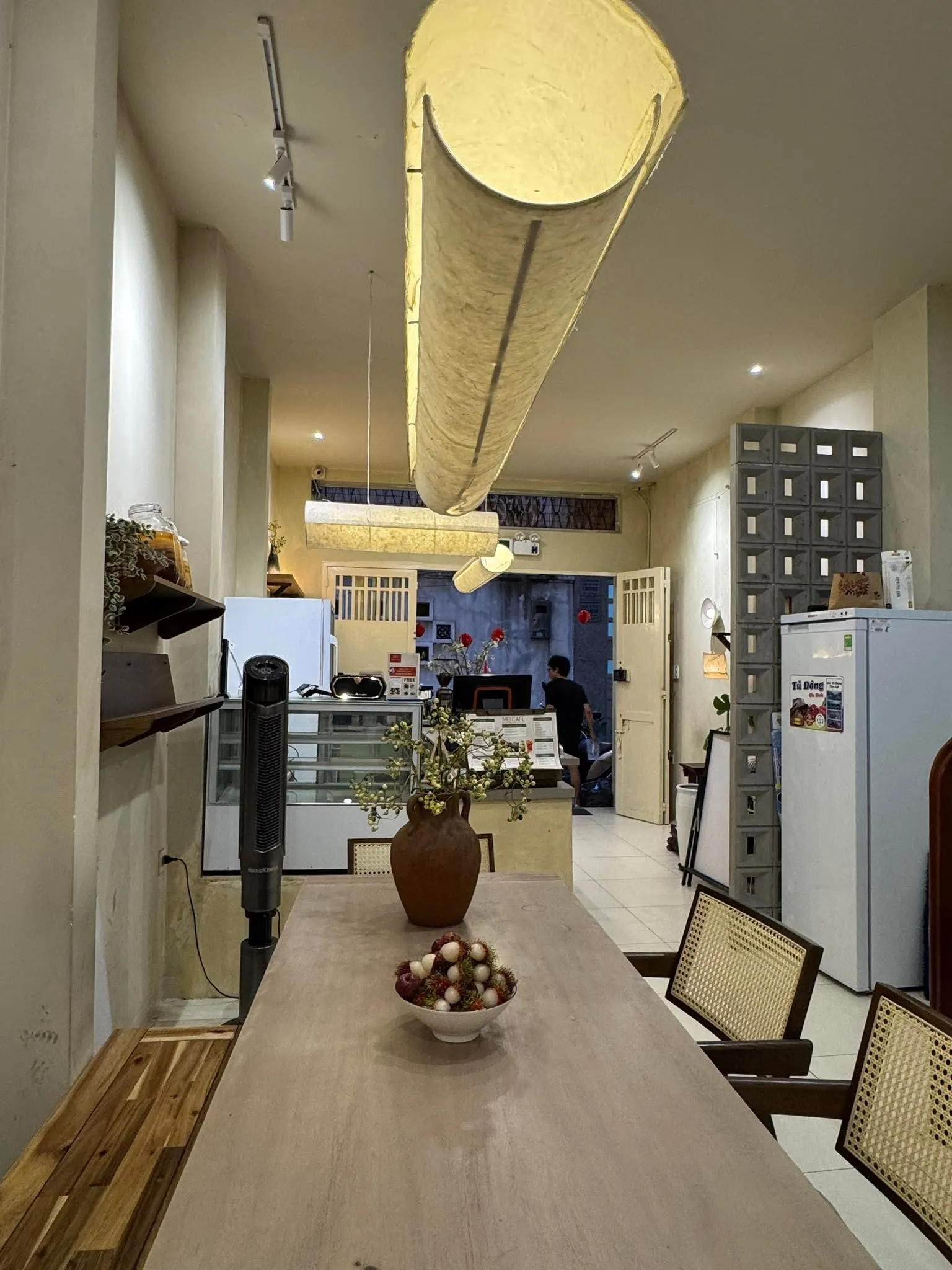 SANG NHƯỢNG QUÁN CAFE & ĐỒ ĂN NHANH – 2 MẶT TIỀN MẠC ĐĨNH CHI, QUẬN 1 - Ảnh 4