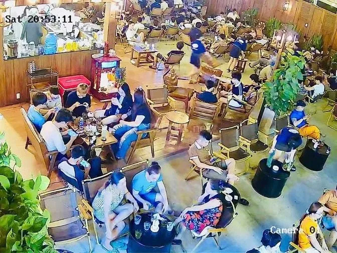 SANG NHƯỢNG QUÁN CAFE NHƯỢNG QUYỀN SÂN VƯỜN 24/7 – MẶT TIỀN GÒ XOÀI, BÌNH TÂN - Ảnh 2