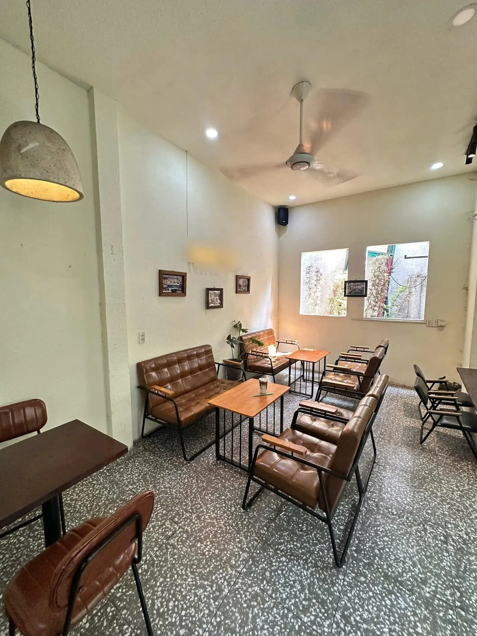 SANG NHƯỢNG QUÁN CAFE SÂN VƯỜN DECOR ĐẸP – BÌNH CHIỂU, THỦ ĐỨC