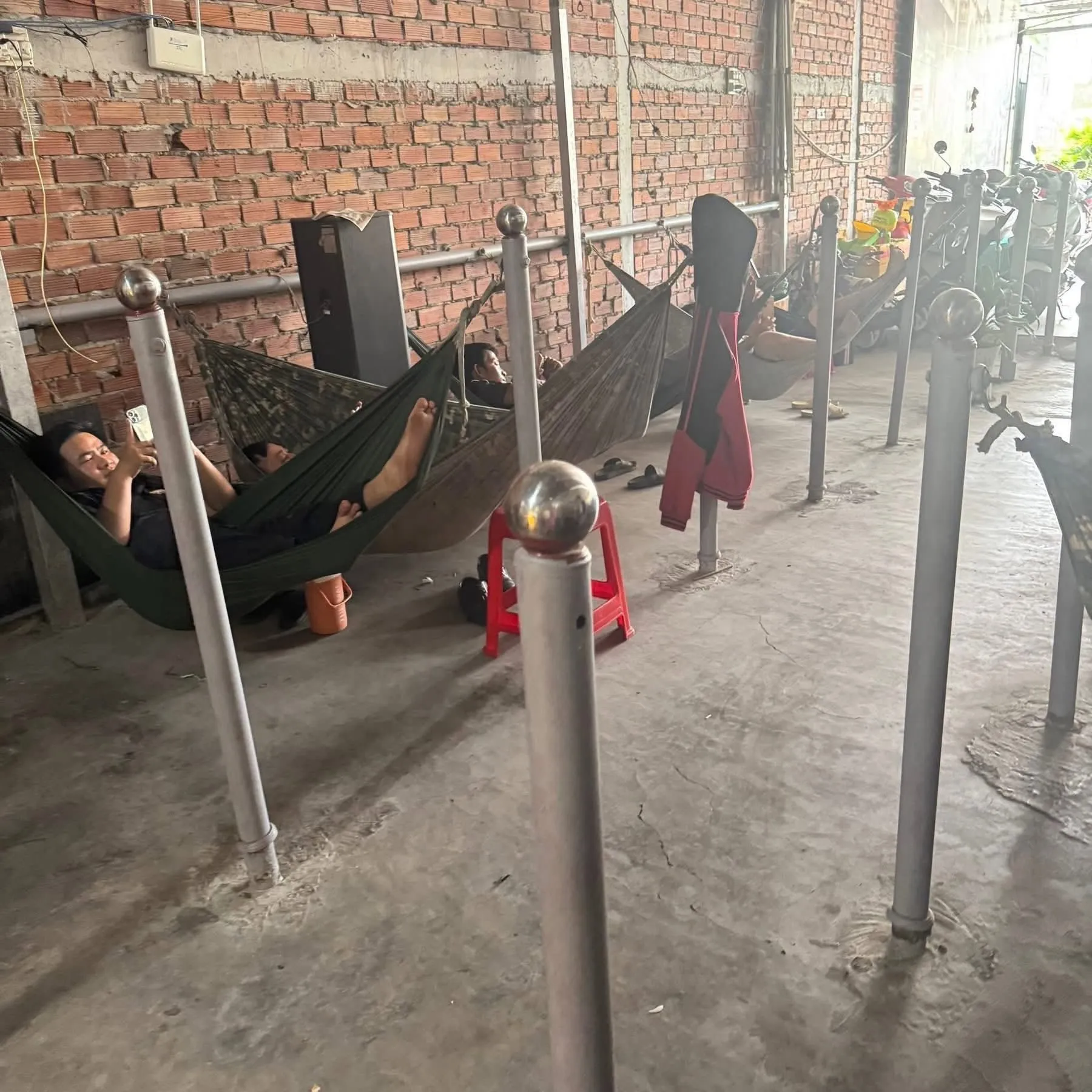 SANG NHƯỢNG QUÁN CAFE VỊ TRÍ ĐẮC ĐỊA NGÃ TƯ 91B LÊ PHƯỚC THỌ CẦN THƠ - Ảnh 2