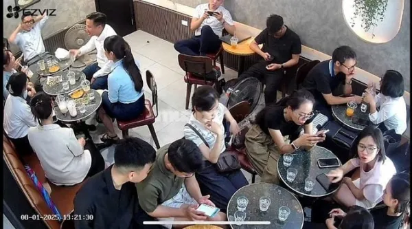 SANG NHƯỢNG QUÁN FIKA COFFEE - 47 NGUYỄN DU - Ảnh 2