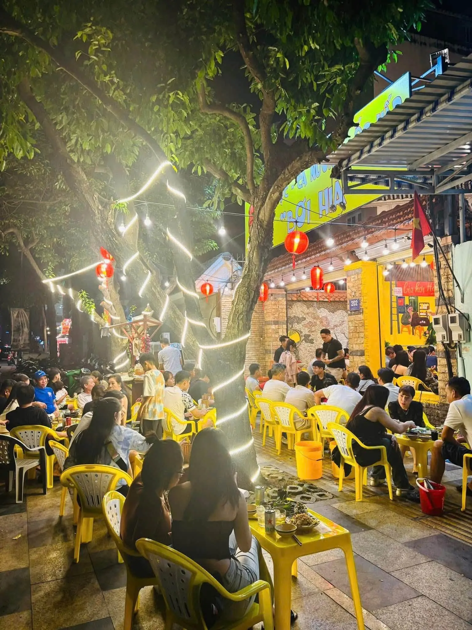 Sang quán ăn/nhậu MT Lê Hồng Phong Vũng Tàu, nhà 4PN, giá cực rẻ 100tr