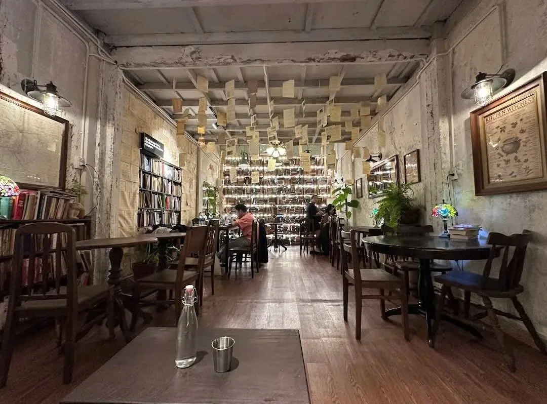 Sang quán Cafe & Bánh đường Tam Đảo, Q.10, doanh thu ổn định, không gian chill - Ảnh 3