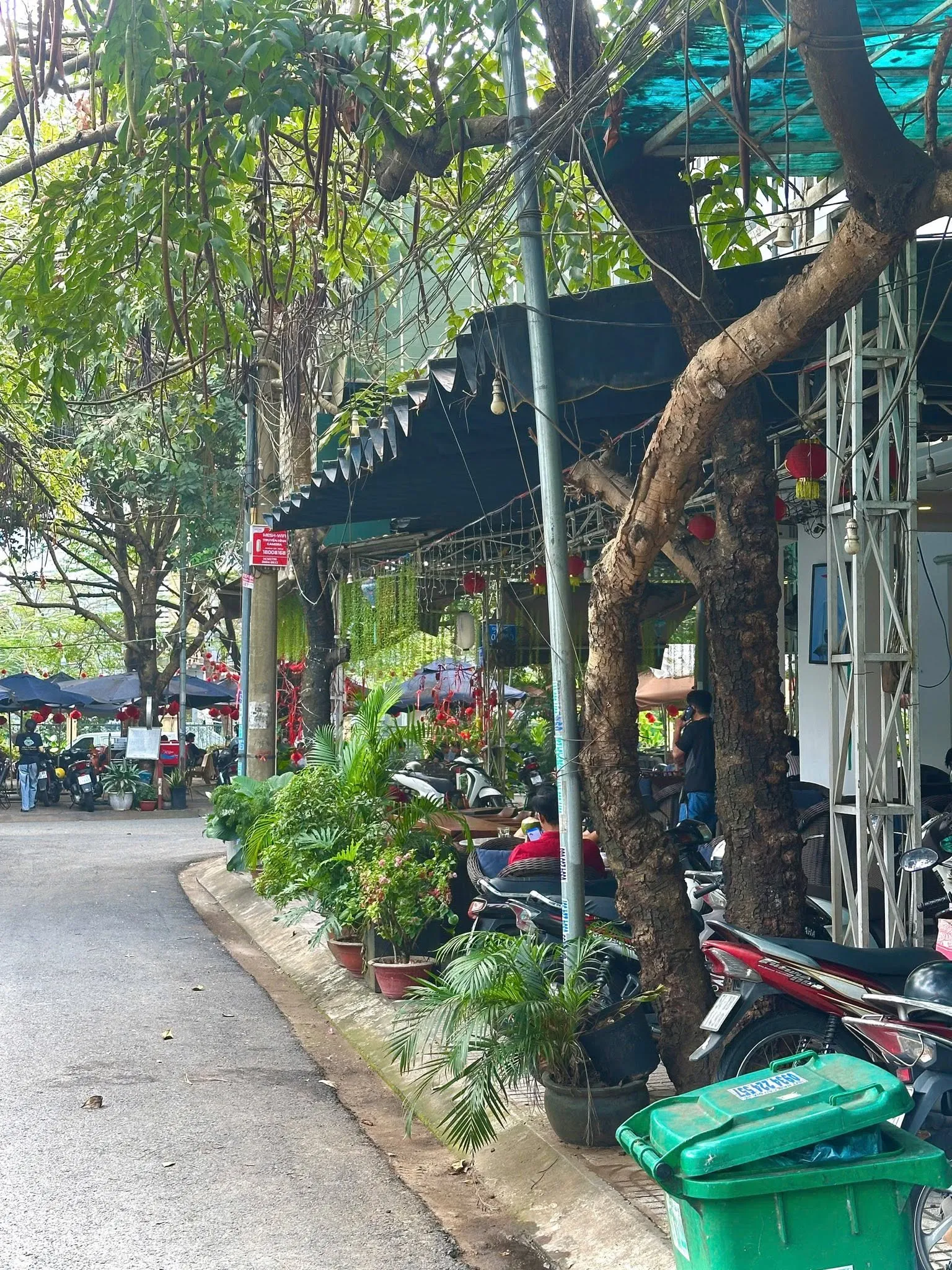 Sang quán cafe căn góc 450m2 tại Q9 (Thủ Đức), doanh thu 4.5tr/ngày, giá 400tr - Ảnh 4