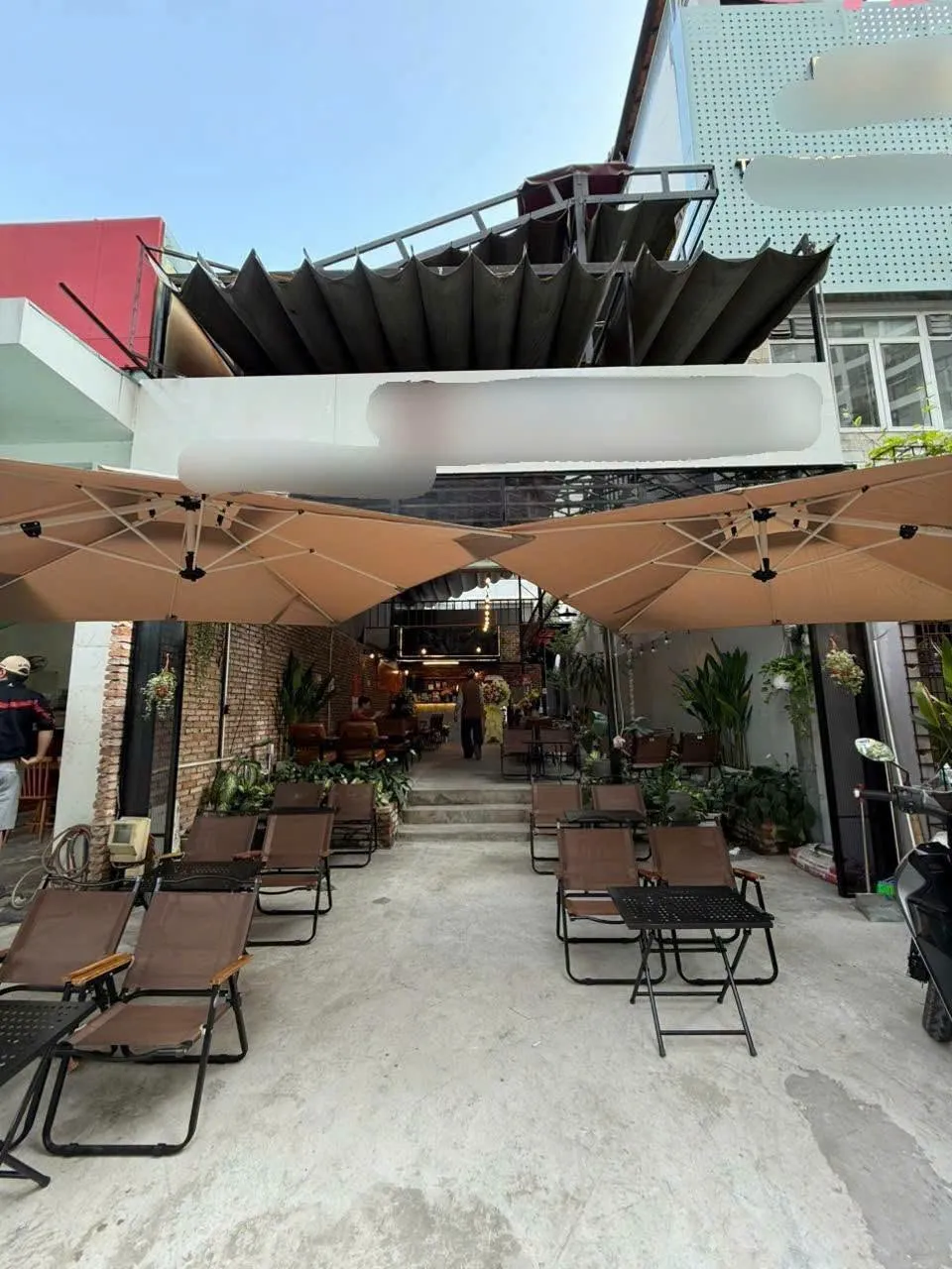 Sang quán Cafe chung cư The Sun Avenue, 6x18m, giá thuê thực tế chỉ 8tr/tháng