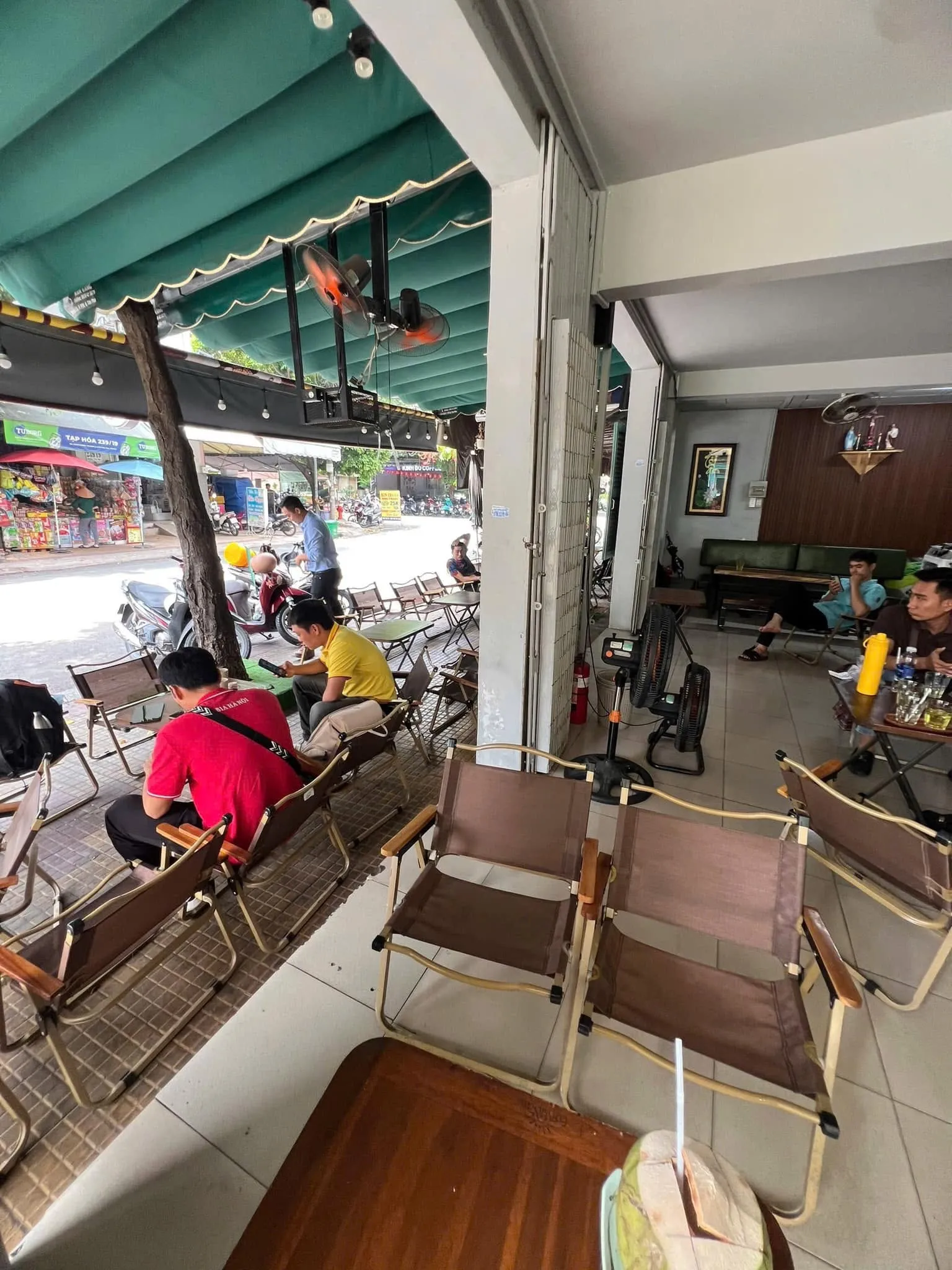 SANG QUÁN CAFE GÓC 2 MẶT TIỀN – KHU CHUNG CƯ NHIÊU LỘC, TÂN PHÚ (VỪA Ở VỪA KINH DOANH) - Ảnh 3