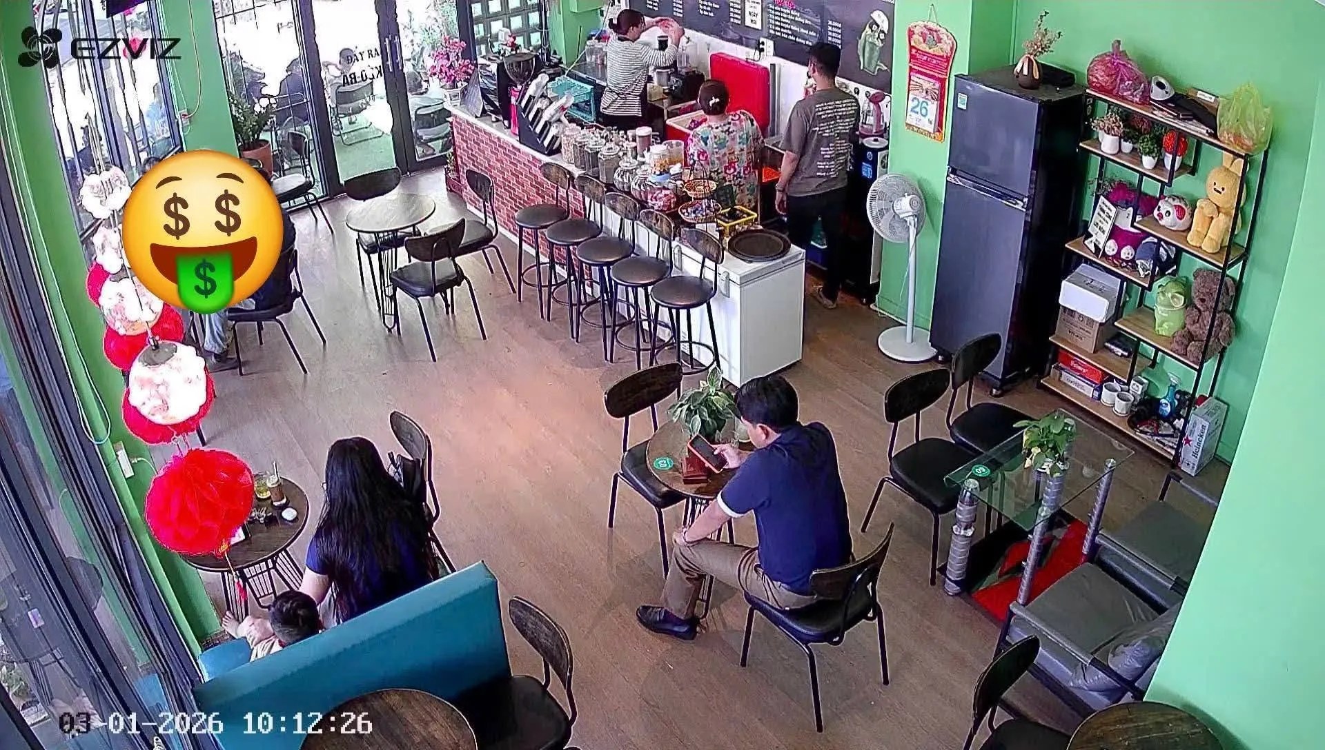 Sang quán Cafe góc 2 MT Cao Lỗ Q8, khu ĐH, giá 280tr (Miễn môi giới)