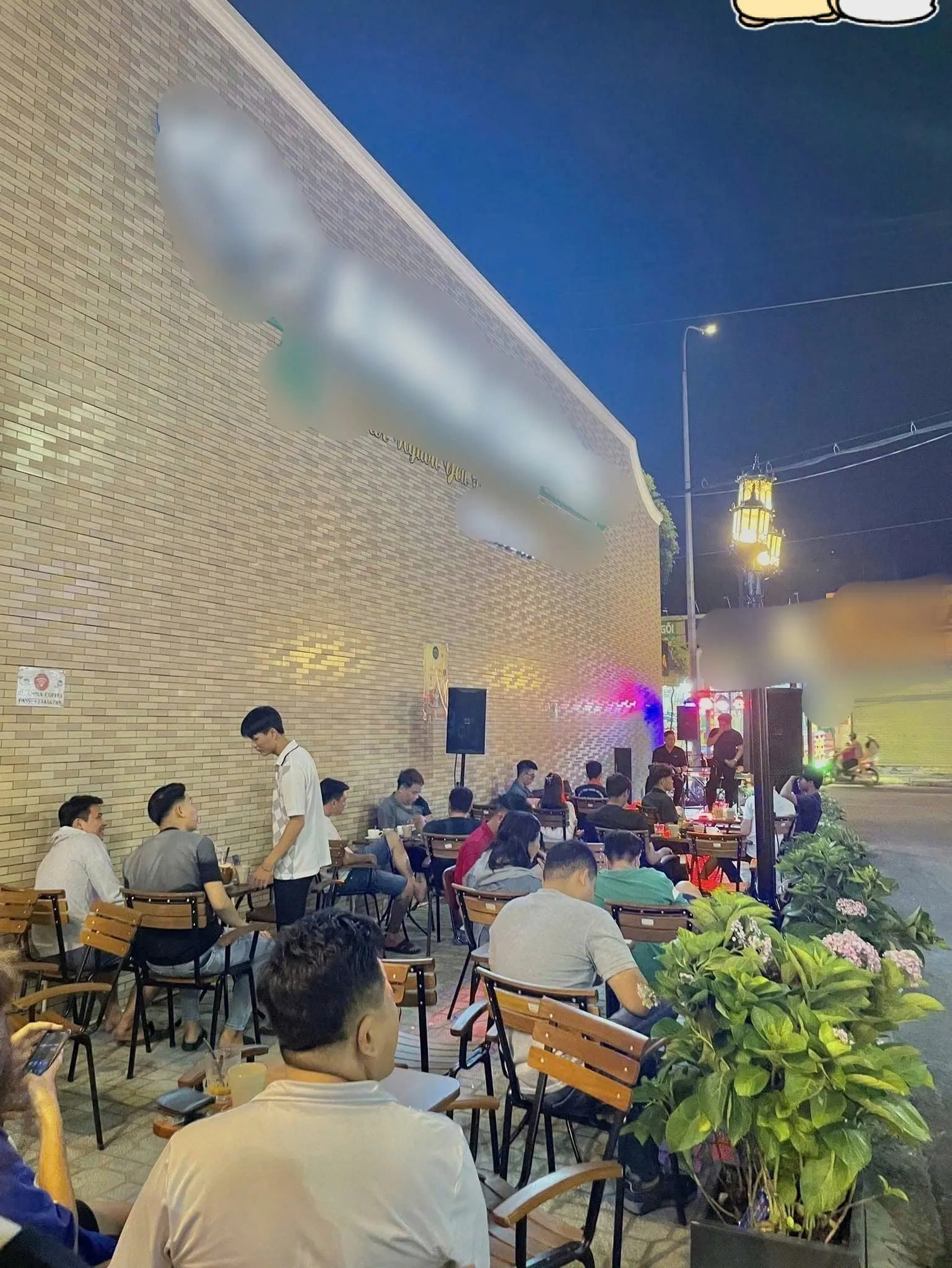 Sang quán cafe góc 2 MT Lê Văn Khương, Q12, 1 trệt 3 lầu, chi phí thuê cực rẻ - Ảnh 2
