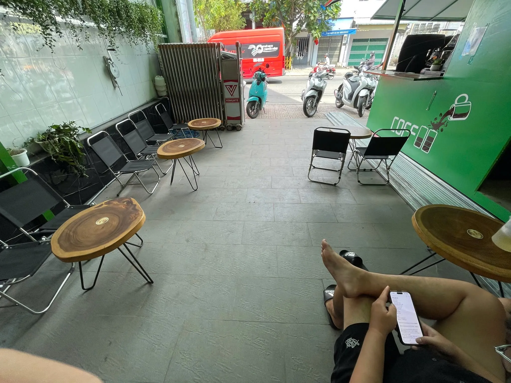 Sang quán cafe Kha Vạn Cân, Thủ Đức, DT 6x27m, giá 150tr (bao gồm cọc) - Ảnh 3
