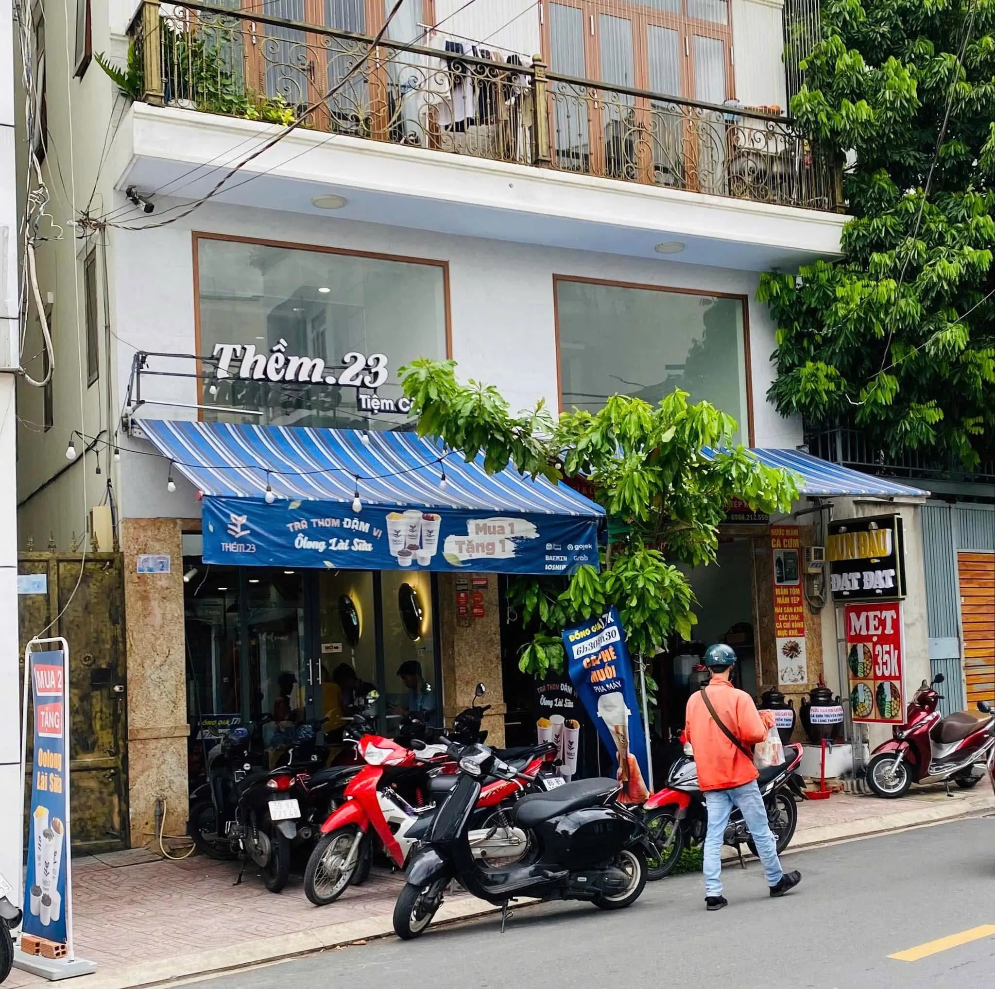 Sang quán Cafe Lê Tấn Quốc, Tân Bình, doanh thu 3tr/ngày, thuê 9tr/tháng