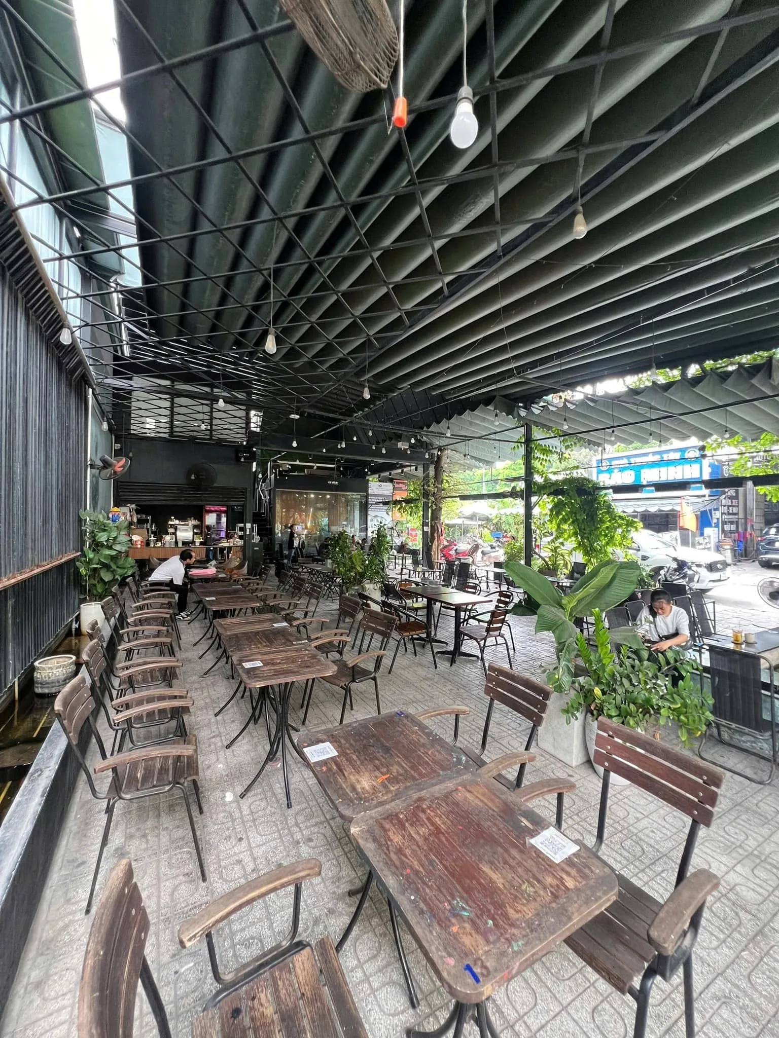 SANG QUÁN CAFE LÔ GÓC 2 MẶT TIỀN KDC THỚI AN, Q12 – DT KHỦNG 260M², CHI PHÍ THUÊ CHỈ 14.5TR - Ảnh 2