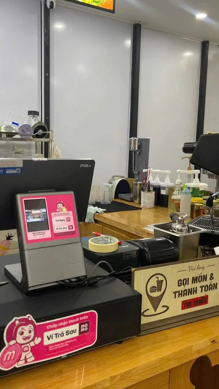 Sang quán Cafe phong cách HOT, view cực chất tại trung tâm Bình Tân, giá 200tr - Ảnh 3