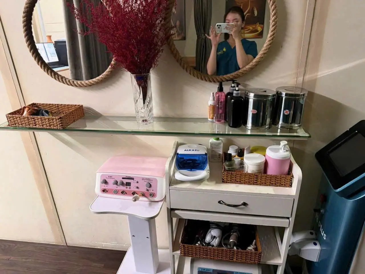 SANG TIỆM SPA - GỘI ĐẦU DƯỠNG SINH - MASSAGE BODY – ĐỒNG XOÀI, TÂN BÌNH (GIÁ CHỈ 120TR) - Ảnh 3